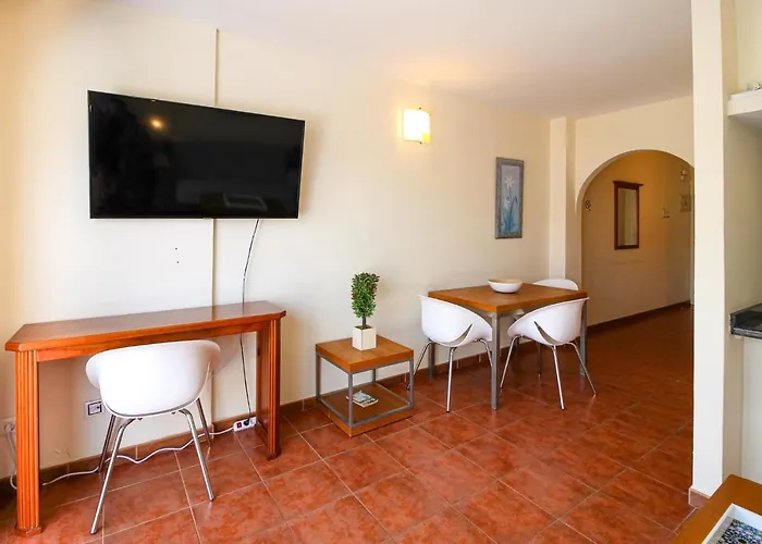 아파트 Penthouse With Ac Heated Pool Golf Del Sur 산미겔데아보나